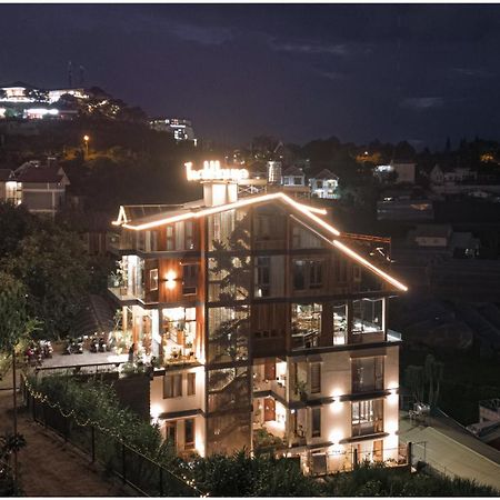 Hotel Teakhouse Dalat Exterior foto